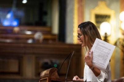 Fernández reclama a Escrivá una política migratoria “humanitaria”