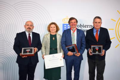 Medalla al Mérito de la Justicia a los colegios de registradores