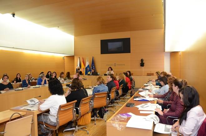 El Cabildo impulsa una feria insular para promover la igualdad