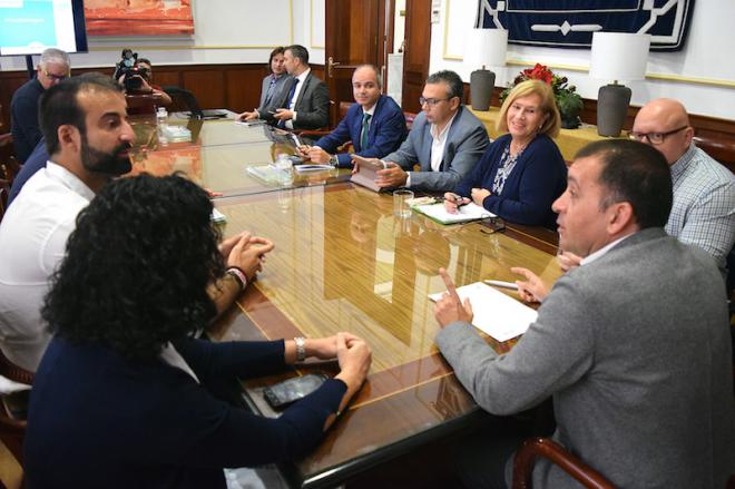 Santa Cruz expone sus bazas para erigirse en una ciudad inteligente y sostenible