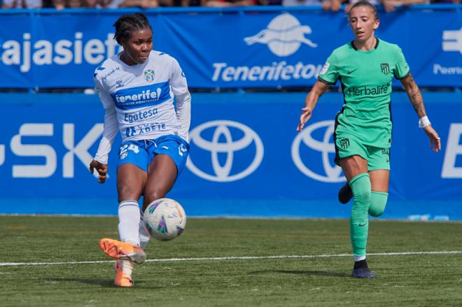 Victoria histórica del Costa Adeje Tenerife ante el Atlético de Madrid