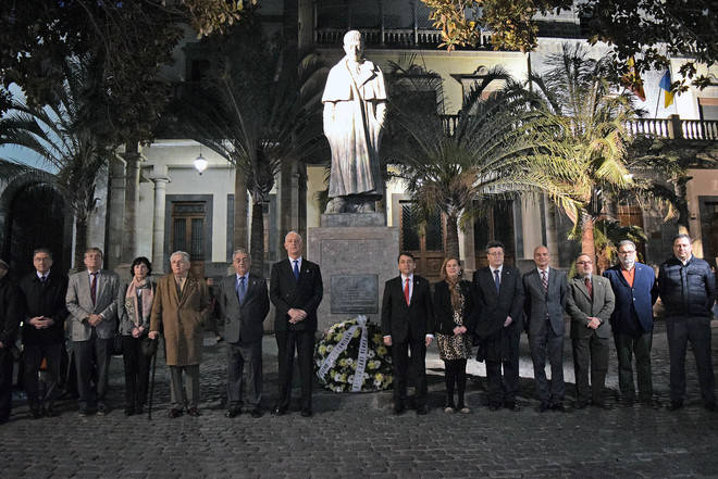 Santa Cruz conmemora el 195 aniversario de su declaración como capital de Canarias