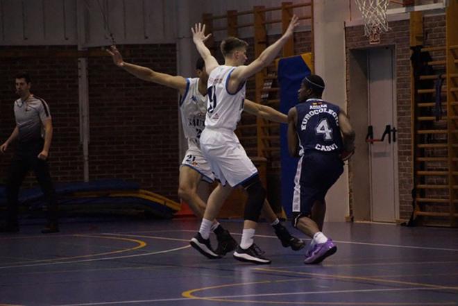 El RC Náutico Kia Tenerife cede en Villaviciosa de Odón