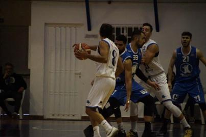 El RC Náutico Kia Tenerife no puede con el Afanion CB Almansa