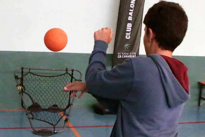 La Fundación CB Canarias se suma al proyecto ‘No a las adicciones, sí al baloncesto, elige vida’