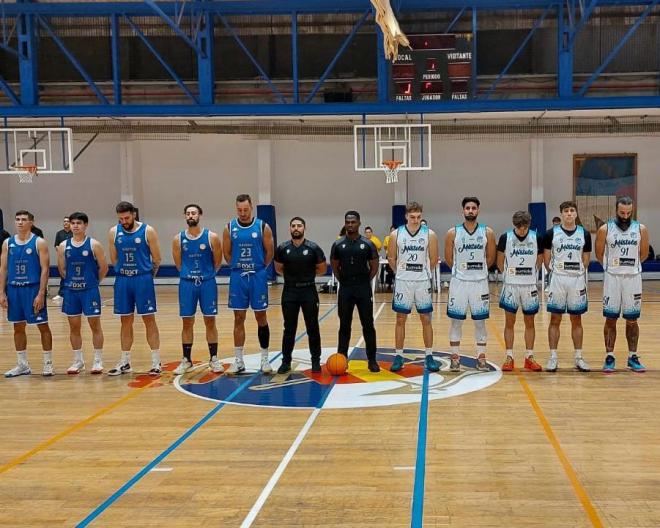 El Náutico de Tenerife cae con la cabeza alta frente al líder