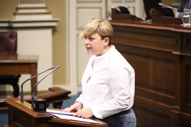 Nayra Alemán demuestra con datos que 'las recetas del Gobierno funcionan” y están sirviendo para “transformar Canarias'