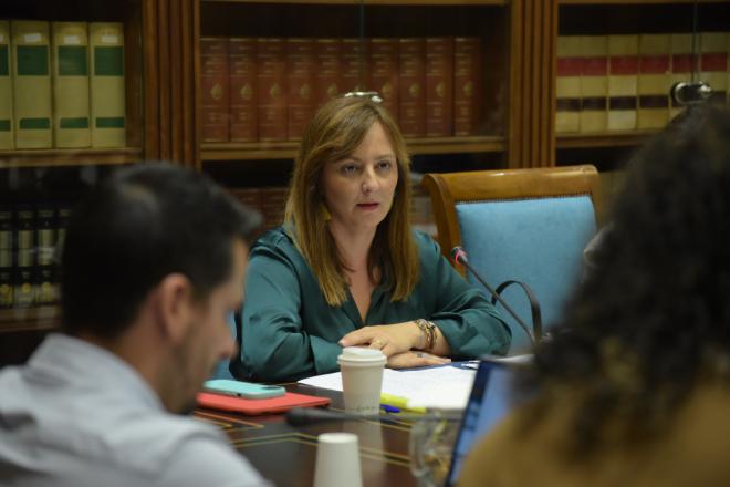 El Gobierno adquiere dos aparatos radiológicos para acelerar las pruebas óseas a migrantes