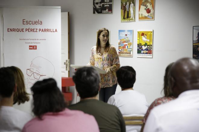 Nira Fierro: los datos del paro “vienen a dignificar la empleabilidad en Canarias