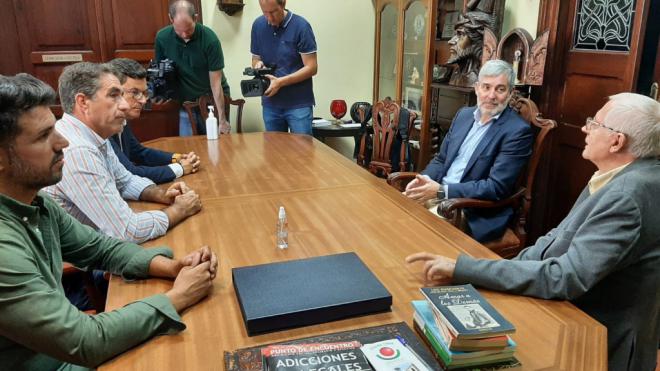 Clavijo reclama “un mayor protagonismo” de las ongs para responder a la crisis por la subida de precios
