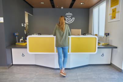 Las oficinas de Correos de Santa Cruz de Tenerife recibieron más de 1,8 millones de visitas durante 2022