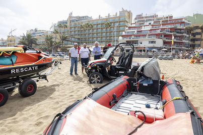 Las playas de LPGC despliegan el operativo de salvamento y socorrismo