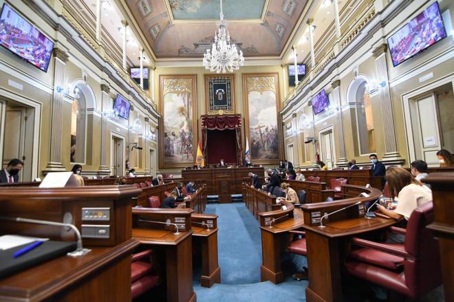 El PSOE lleva a Pleno una propuesta para penalizar el acoso a las mujeres que interrumpen voluntariamente su embarazo