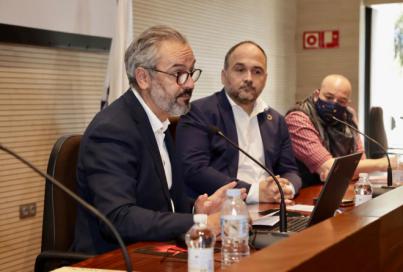 El potencial de la eólica marina offshore en Canarias, objeto de debate y oportunidades