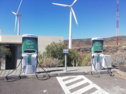El ITER abre al público 17 puntos de recarga gratuitos para vehículos eléctricos