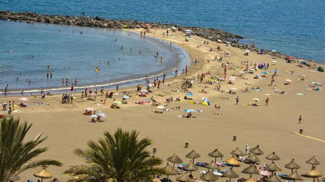 Los hoteleros prevén mismo número de turistas y menor rentabilidad esta temporada