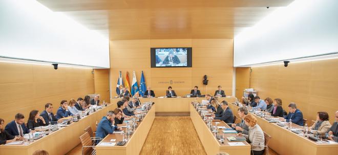 El Cabildo aprueba su presupuesto para 2019, que asciende a 884 millones de euros