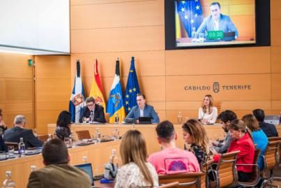 “El Teide es la joya de la corona de Tenerife y por eso duplicamos la inversión en el parque”