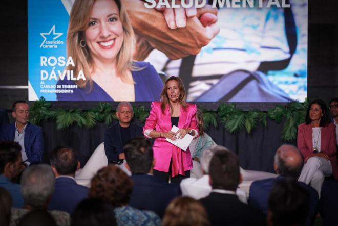 Rosa Dávila: “Con este equipo lograremos que Tenerife recupere su orgullo”