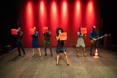 MAPAS Fest programa el estreno en España de la obra de teatro Post-Colonial Loves