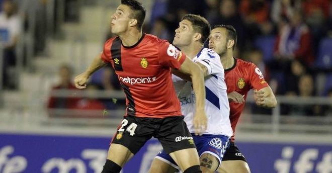 Muere una aficionada durante el partido Tenerife-Mallorca