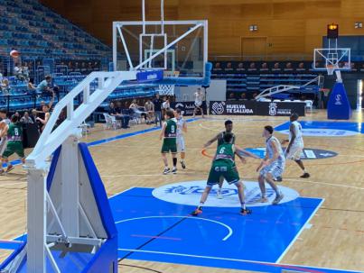 El RC Náutico vence y convence en su estreno en la fase de ascenso de Liga EBA