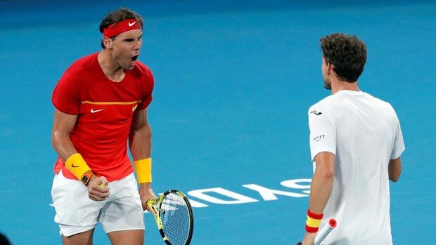 El 'ojo de halcón' de Nadal mete a España en las semifinales de la Copa del Mundo ATP