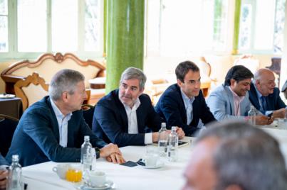 Fernando Clavijo acusa al PSOE de que la subida de precios sea más alta en Canarias