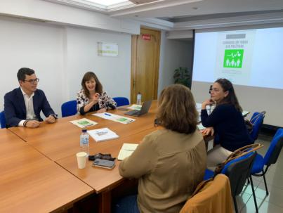 Pablo Rodríguez aboga por una estrategia integral y transversal de políticas de cuidado en el sistema sanitario