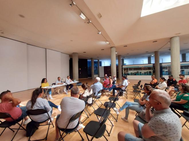 Cabildo de La Palma no cesa en su empeño de devolver la normalidad a Puerto Naos cuanto antes