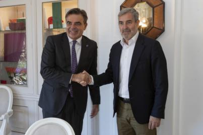 Clavijo urge a la Comisión Europea “una repuesta común efectiva” en materia migratoria