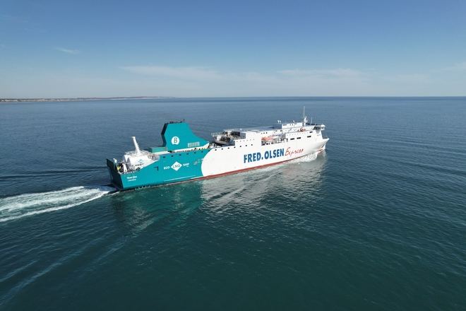 Fred. Olsen Express y Baleària refuerzan este verano su ruta entre Canarias y Huelva