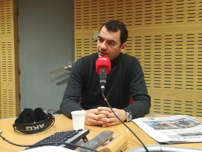 Saúl Ramírez: “El gobierno de Sánchez es un gobierno improvisado y sin proyecto político”