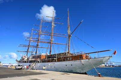 Los grandes veleros y los buques escuela se dan cita en Las Palmas de Gran Canaria