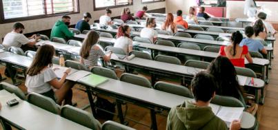 El Gobierno exonera del pago de la tasa de la EBAU 2021-22 al alumnado de familias con pocos recursos