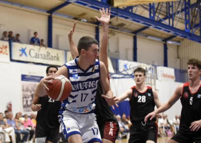 Una gran segunda parte da el triunfo al RC Náutico en Madrid