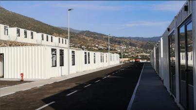 Las casas contenedor para afectados del volcán «no son aptas» para vivir