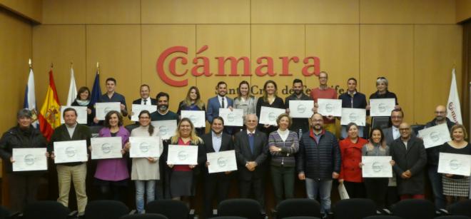 El Cabildo y la Cámara de Comercio conceden el certificado de ‘Empresas + Sostenibles’ a 18 entidades