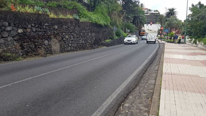 El Cabildo rehabilita la TF-312 desde El Botánico a las Arenas, en Puerto de la Cruz