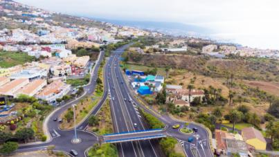 El Ayuntamiento muestra su rechazo al proyecto del tercer carril de la TF-5