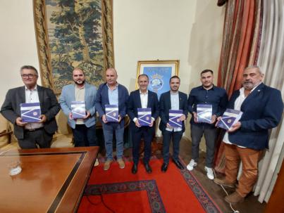 Presentación del libro del centenario del Tenisca