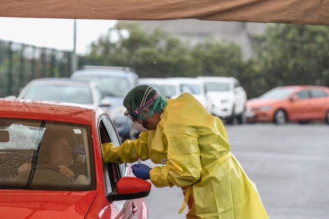Sanidad registra 2.069 casos de COVID-19 y el fallecimiento de cuatro personas