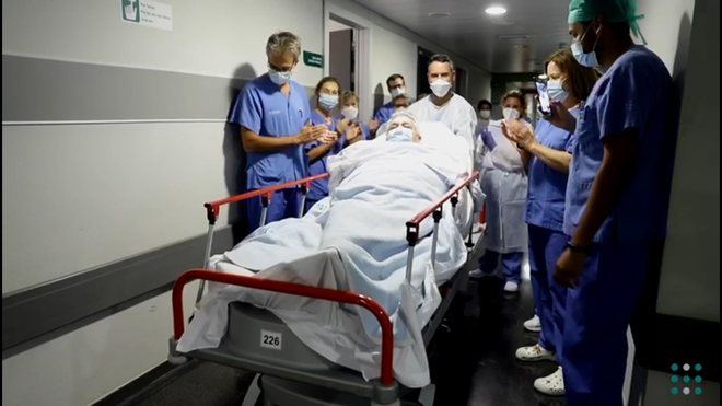 El paciente que más días ha pasado en la UCI por coronavirus, 159, pasa a planta