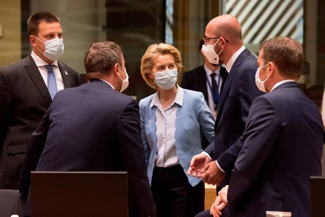 Acuerdo histórico en la UE: 750.000 millones para apuntarlar las economías europeas exhaustas por la pandemia