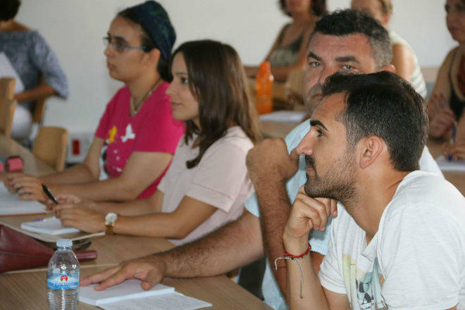 'Con los niños hay que trabajar el apego y desapego seguro'