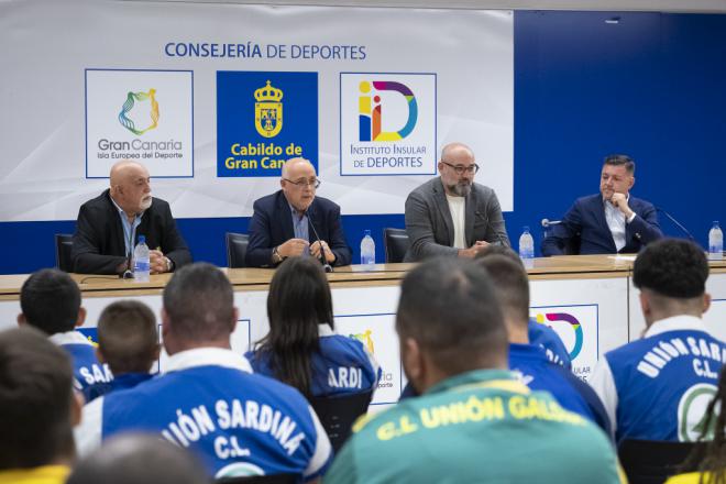 Lucha Canaria: compromiso del Cabildo y apoyo a los equipos locales