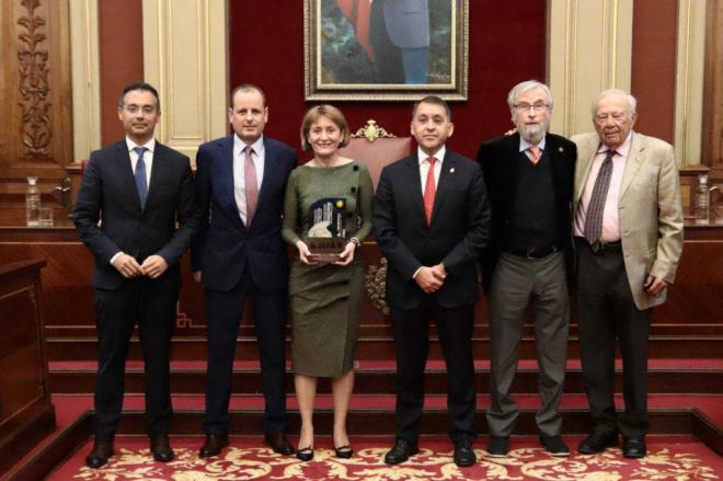 Santa Cruz reconoce la labor de Juan José Bacallado y la Fundación Neotrópico