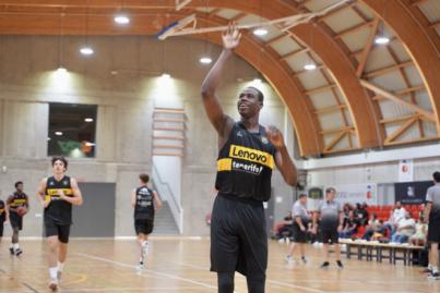 Valle San Lorenzo estrena la nueva área deportiva, con el pabellón, el espacio de parking y la urbanización del entorno