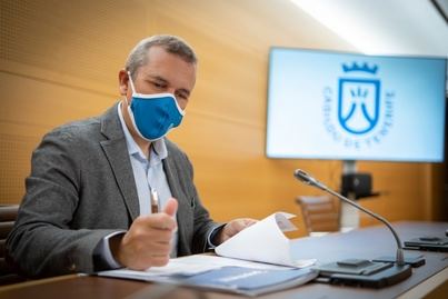 Compromiso del Cabildo para establecer medidas de apoyo al sector primario de Tenerife