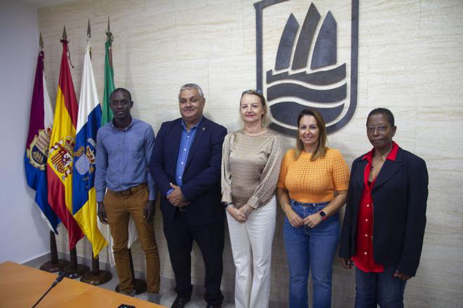 Puerto del Rosario recibe a la Delegación del Consulado Senegalés en Canarias